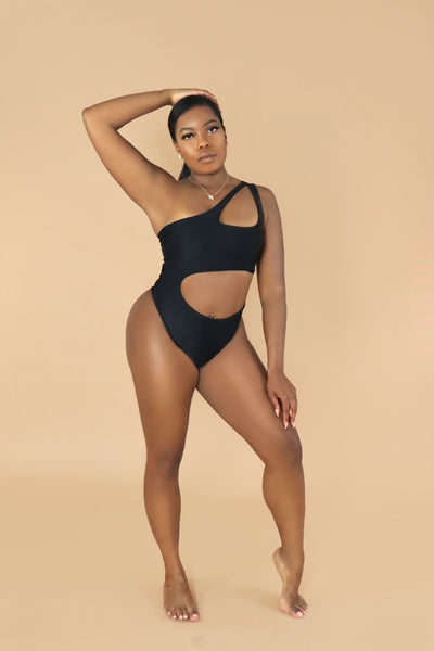 jennifer-black-cut-out-